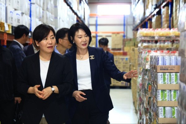 20260303 농림축산식품부 장관 송미령 회사방문(4).jpg