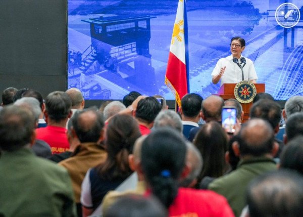 여론조사 pbbm-speaking-engagement.jpg